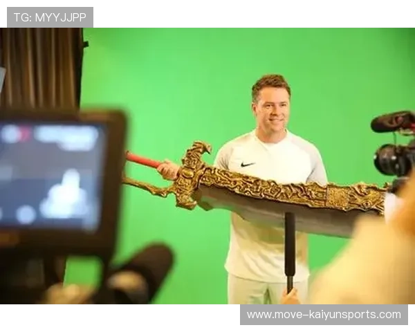 足球巨星与篮球传奇的跨界碰撞 谁能在场上征服对方的世界